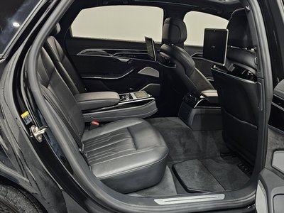 2020 AUDI A8 — миниатюра 11