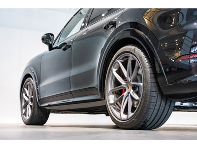 2026 Porsche CAYENNE thumbnail 20
