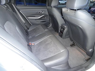 BMW 3 SERIES TOURING - 10