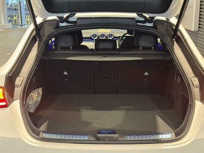 2025 Mercedes-BENZ GLC 缩略图 25