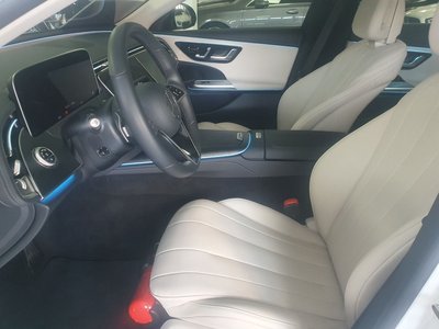 MERCEDES-BENZ E-CLASS - 9