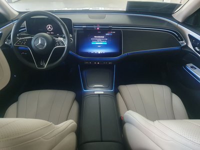 MERCEDES-BENZ E-CLASS - 5