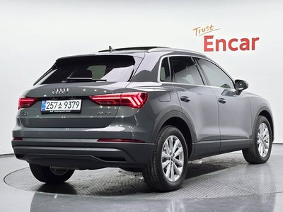 AUDI Q3 - 2