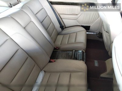 MERCEDES-BENZ E-CLASS - 6