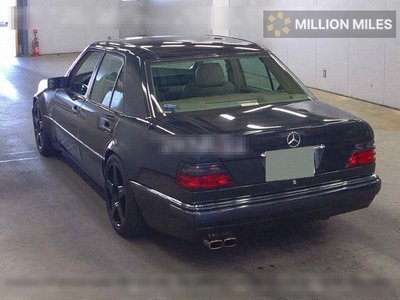 MERCEDES-BENZ E-CLASS - 2