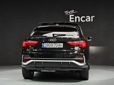 AUDI Q3 - 3