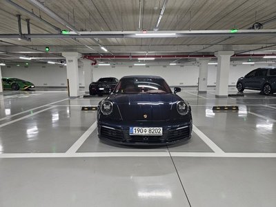 PORSCHE 911 - 5