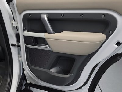 صورة مصغرة 15 لـ 2023 LAND Rover DEFENDER
