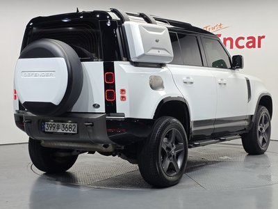 صورة 3 لـ 2023 LAND Rover DEFENDER