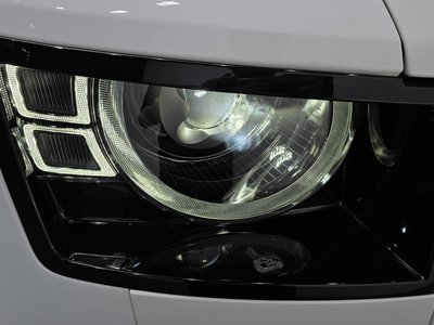 صورة 9 لـ 2023 LAND Rover DEFENDER