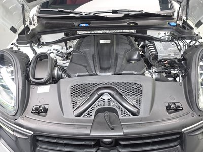 2022 Porsche MACAN 照片 7