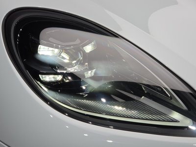 2022 Porsche MACAN 照片 9