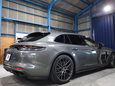 PORSCHE PANAMERA - 9