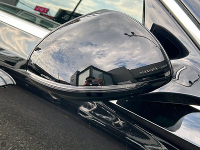 MERCEDES-BENZ E-CLASS - 10