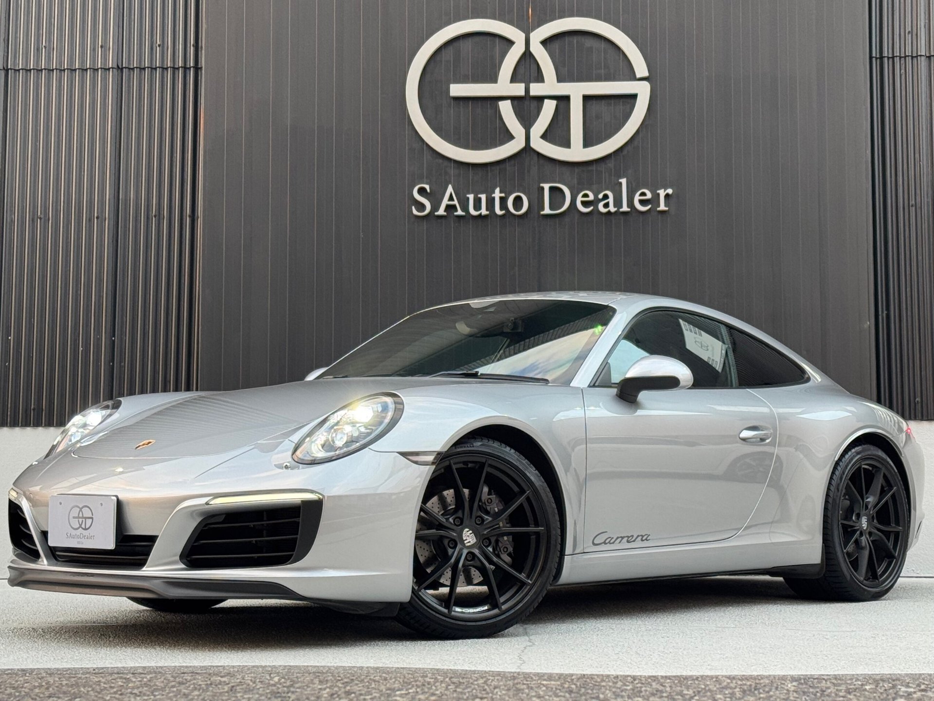 PORSCHE 911 - View 1