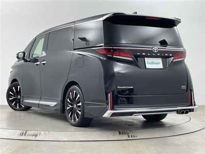 TOYOTA VELLFIRE - 4