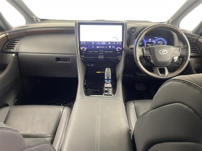 TOYOTA VELLFIRE - 3