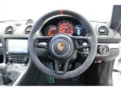 صورة مصغرة 20 لـ 2020 Porsche 718