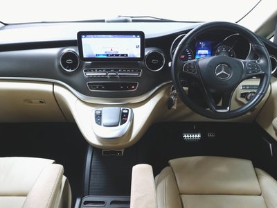 صورة مصغرة 12 لـ 2022 Mercedes-BENZ V-CLASS