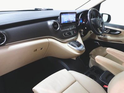 صورة مصغرة 11 لـ 2022 Mercedes-BENZ V-CLASS