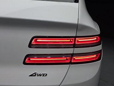 GENESIS GV80 - 10