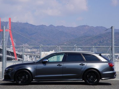 AUDI RS6 AVANT - 9