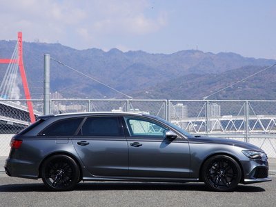 AUDI RS6 AVANT - 5