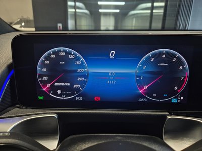 MERCEDES-BENZ GLB - 8