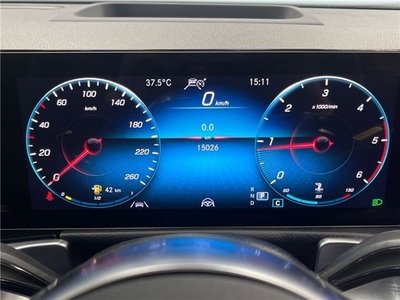 2022 Mercedes-BENZ GLB — миниатюра 12