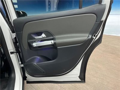 2022 Mercedes-BENZ GLB — миниатюра 26