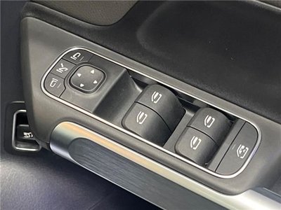 2022 Mercedes-BENZ GLB — миниатюра 22