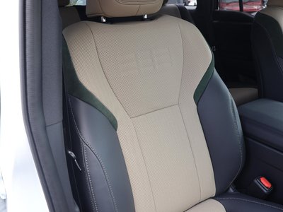 صورة مصغرة 45 لـ 2025 Lexus GX