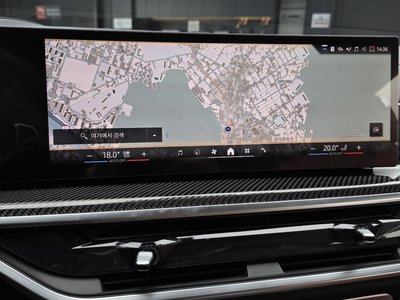 2025 BMW X7 — миниатюра 20