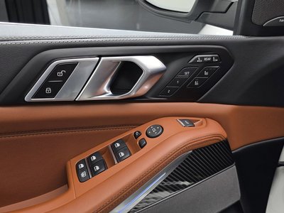 2025 BMW X7 — миниатюра 29