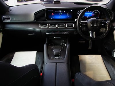 MERCEDES-BENZ GLE - 9