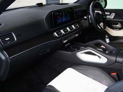 MERCEDES-BENZ GLE - 8