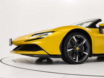 2023 Ferrari SF90 SPIDER — миниатюра 28