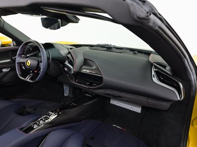 2023 Ferrari SF90 SPIDER — миниатюра 17