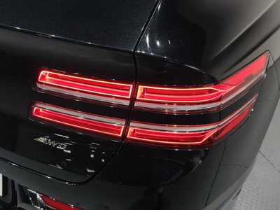 صورة 10 لـ 2023 Genesis GV80
