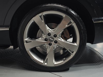 صورة 8 لـ 2023 Genesis GV80