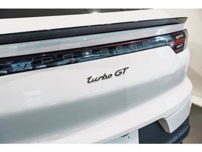 2022 Porsche CAYENNE — миниатюра 17