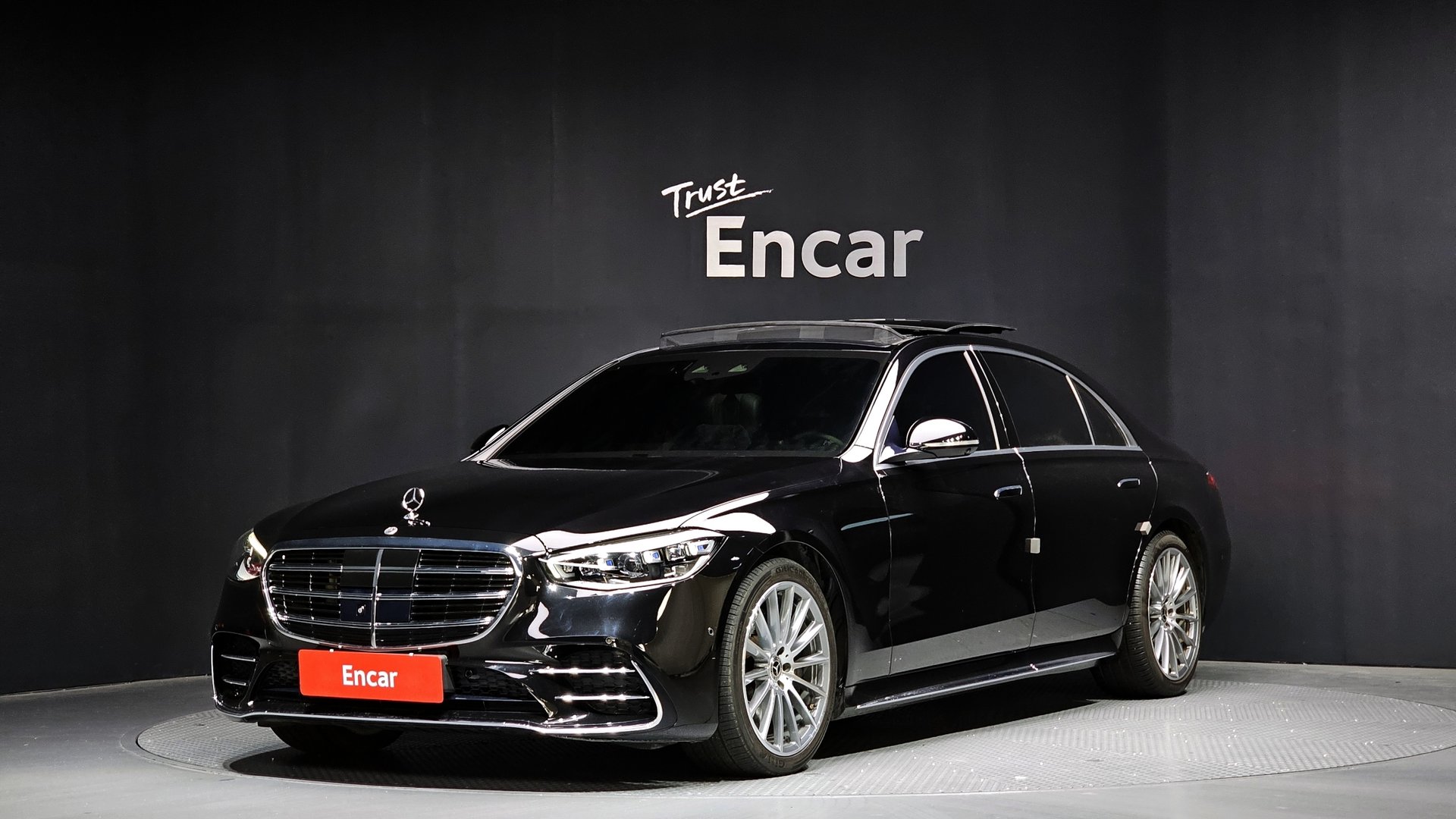 MERCEDES-BENZ S-CLASS - View 1