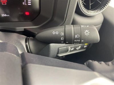 TOYOTA LAND CRUISER - 7