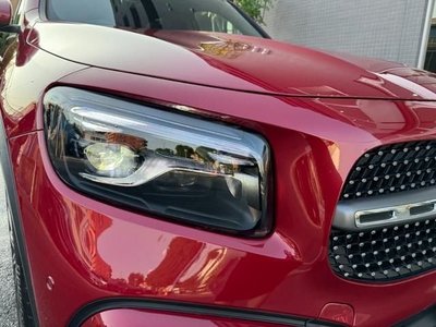 MERCEDES-BENZ GLB - 8