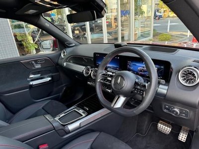 MERCEDES-BENZ GLB - 3