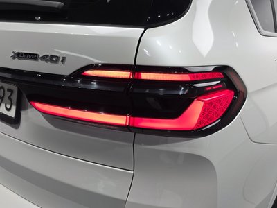 صورة 10 لـ 2023 BMW X7