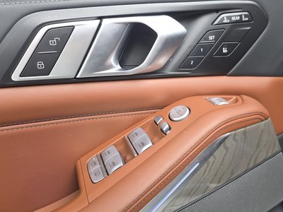 صورة مصغرة 27 لـ 2023 BMW X7