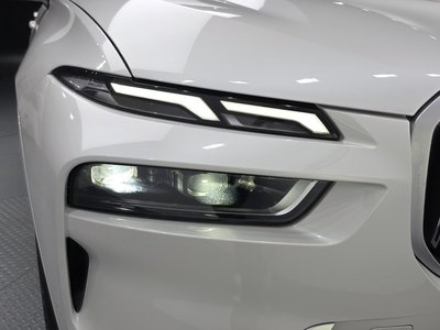 صورة 9 لـ 2023 BMW X7