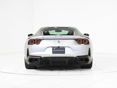 FERRARI 812 SUPERFAST - 9