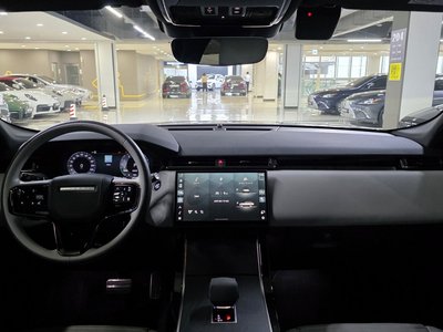 LAND ROVER RANGE ROVER VELAR - 9